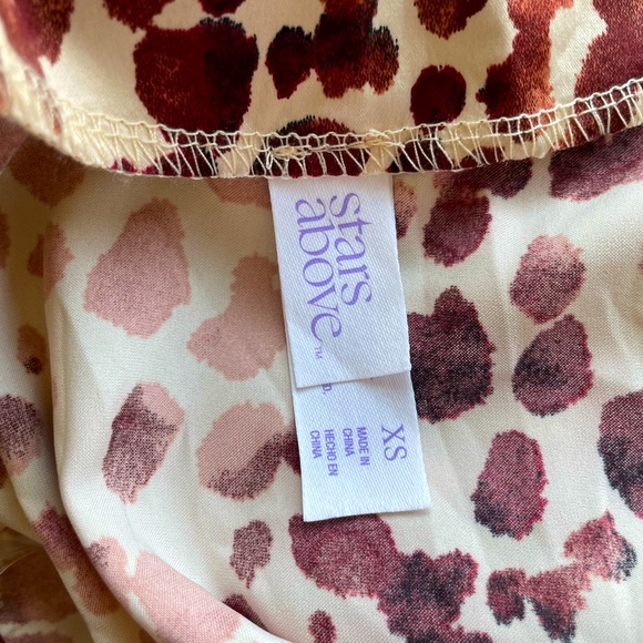 Satin Pajama Sexy Top XS Tank Top Giraffe Beige Brown Print NWT - Picture 11 of 11